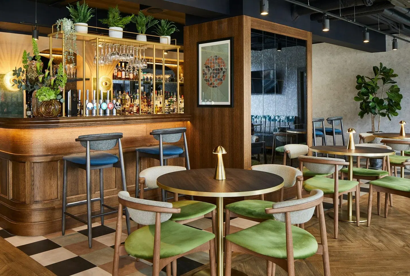 Leonardo Royal Hotel Edinburgh Bar