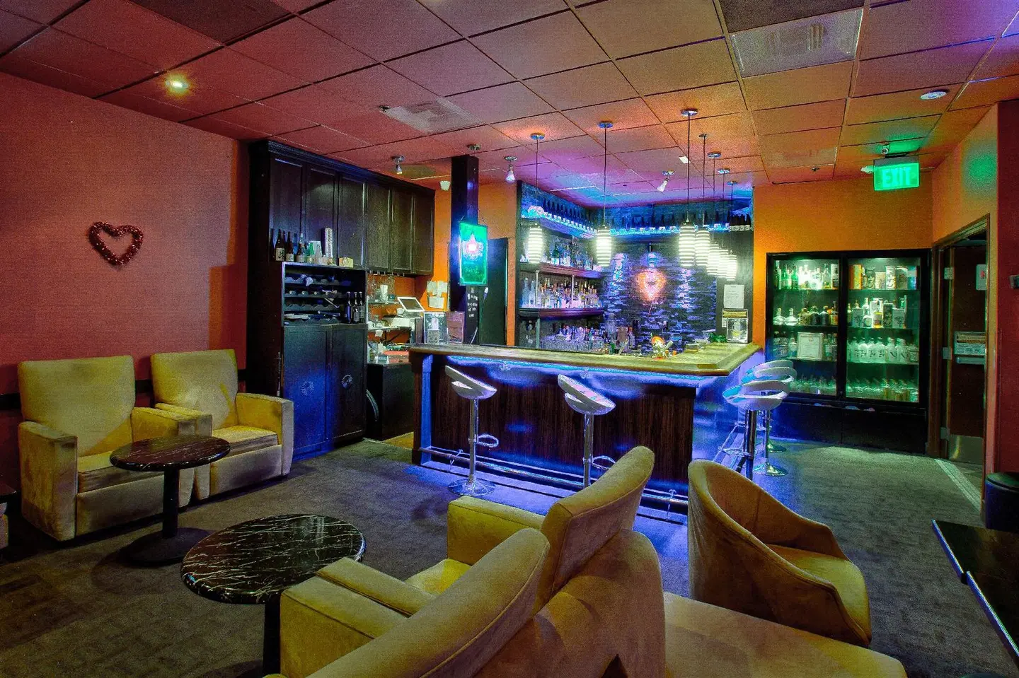 Miyako Hotel Los Angeles Bar