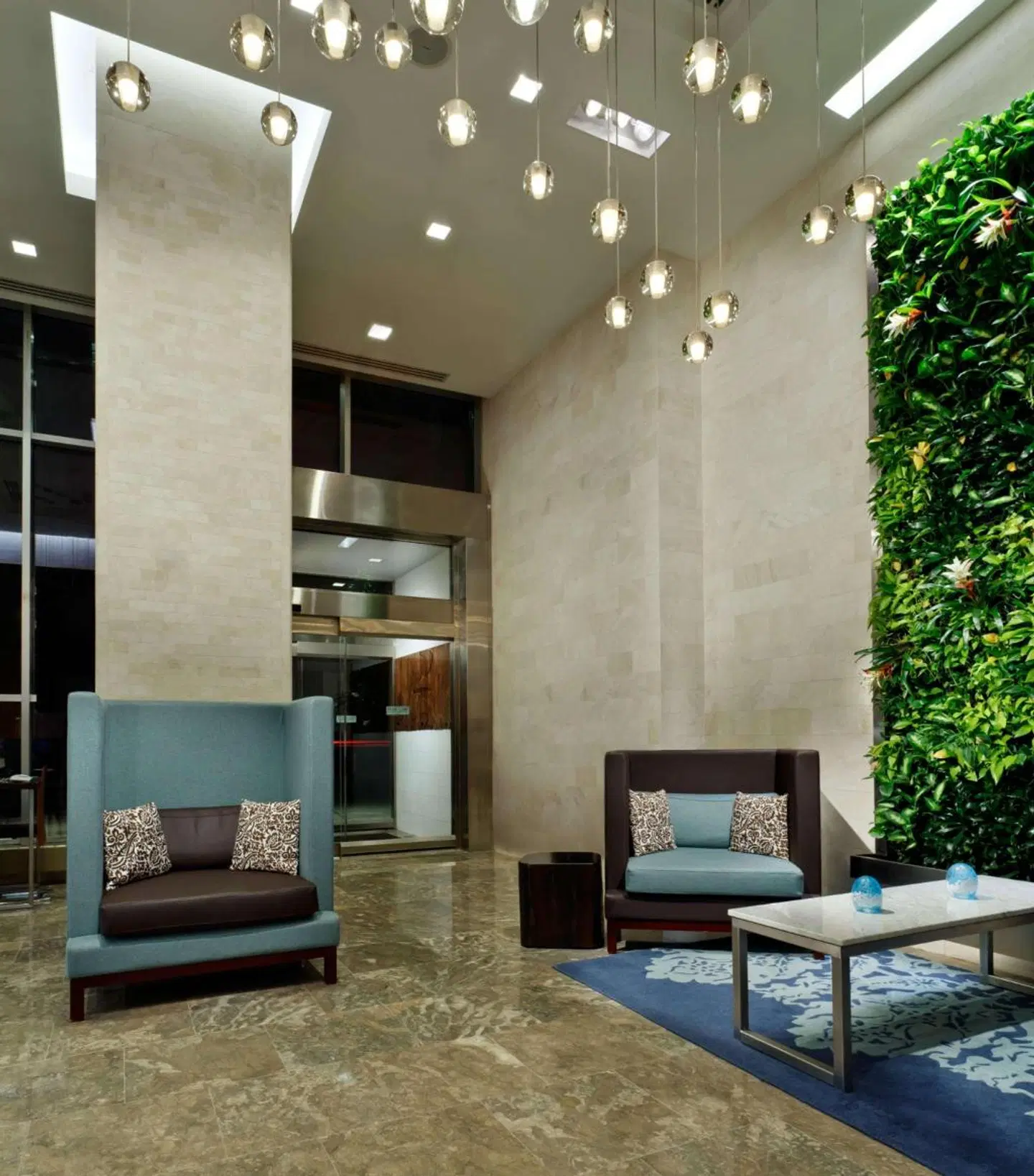 Distrikt Hotel New York City, Tapestry Collection by Hilton LOUNGE_LOBBY