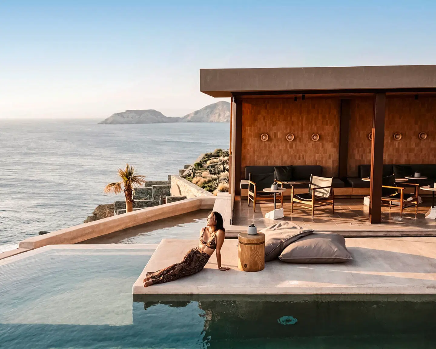 Acro Suites - A Wellbeing Resort OUTDOOR_POOL