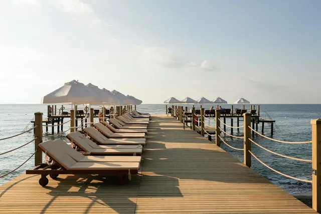Seven Seas Hotel Life BEACH