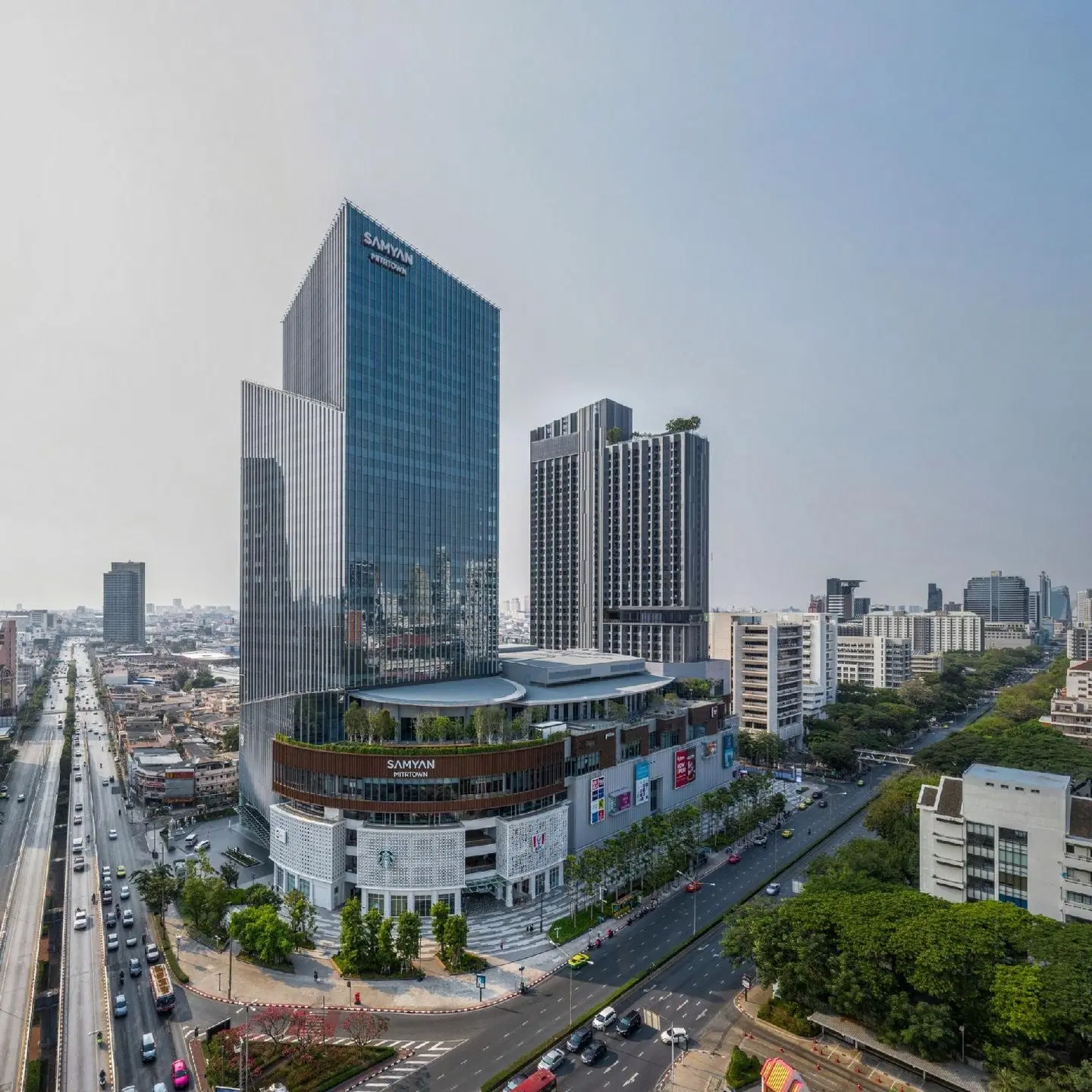 Triple Y Hotel EXTERIOR