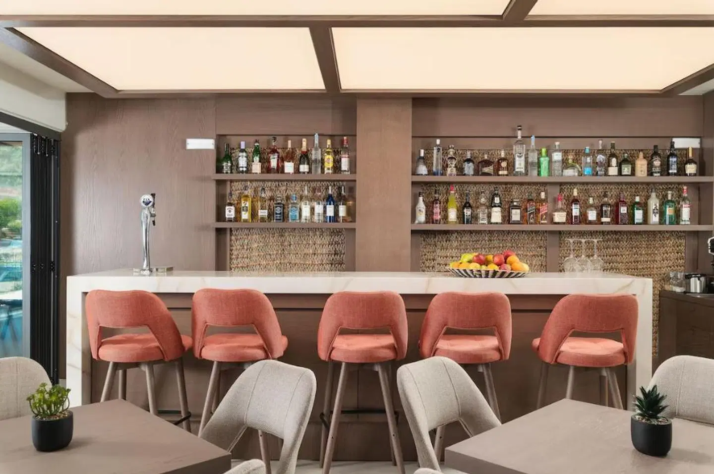 Elia Agia Marina Resort Bar