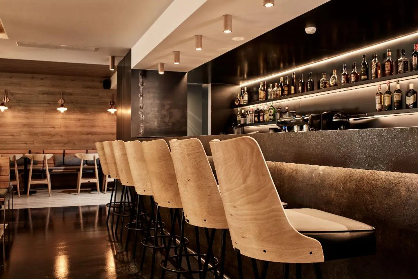 ibis Styles Heraklion Central Bar