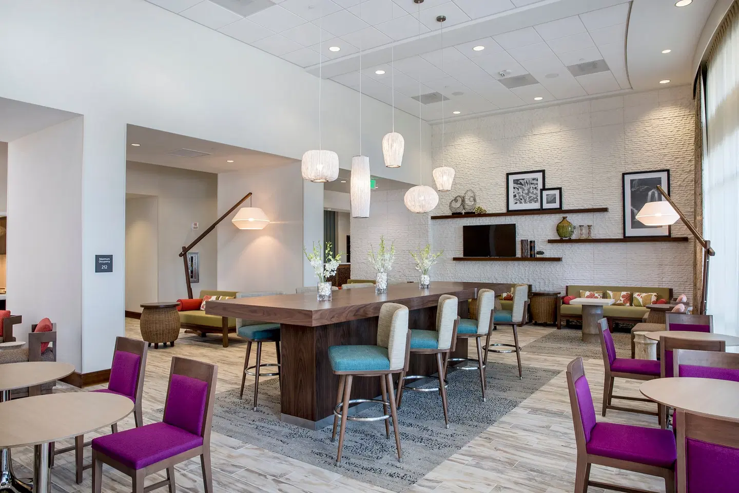 Hampton Inn & Suites Oahu/Kapolei Bar