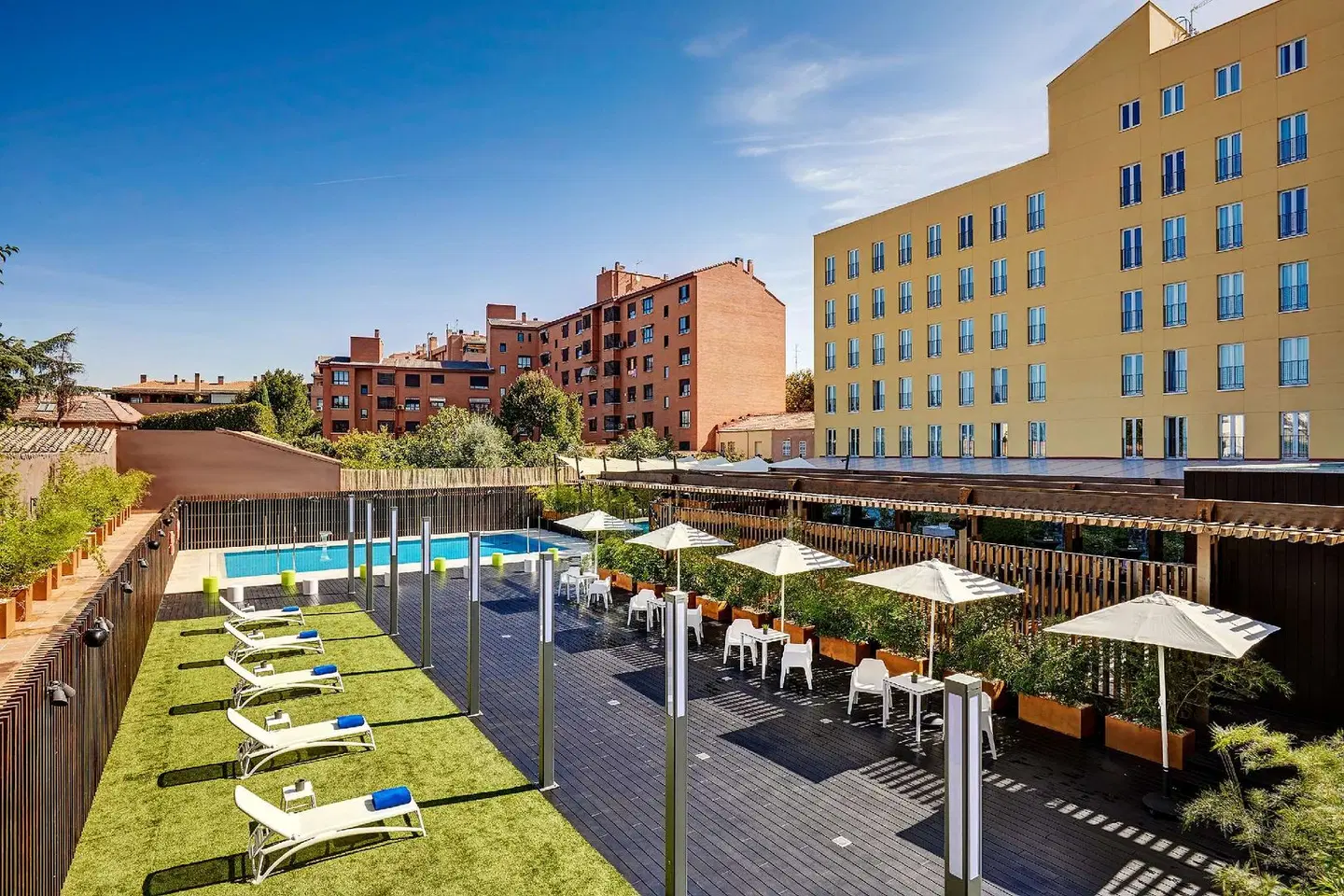 Sercotel Madrid Alcalá 611 Terrasse