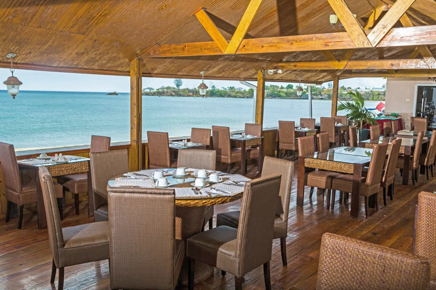 Starfish Tobago Resort Restaurant