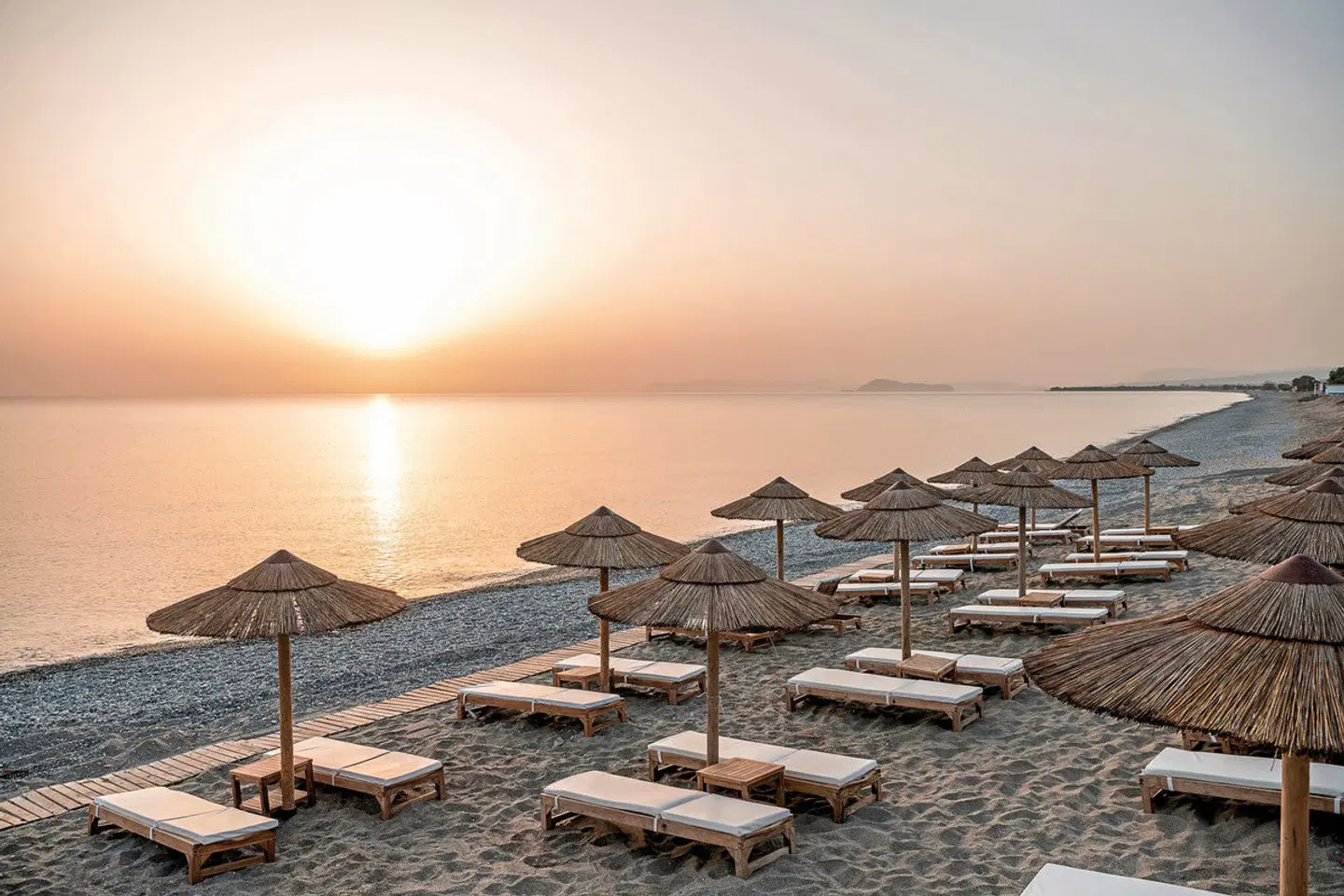 Avra Imperial Beach Resort Strand
