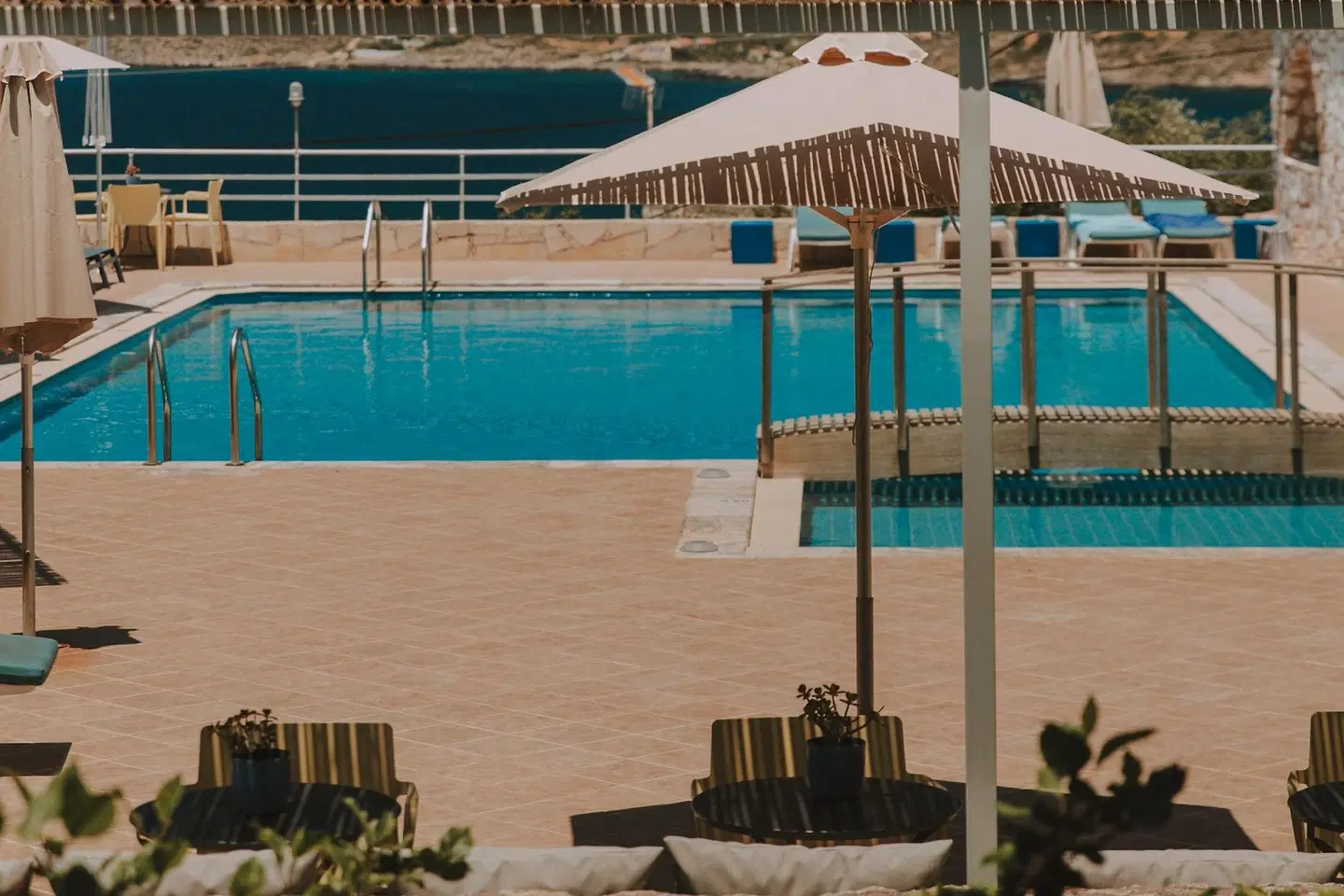 Creta Vitalis OUTDOOR_POOL