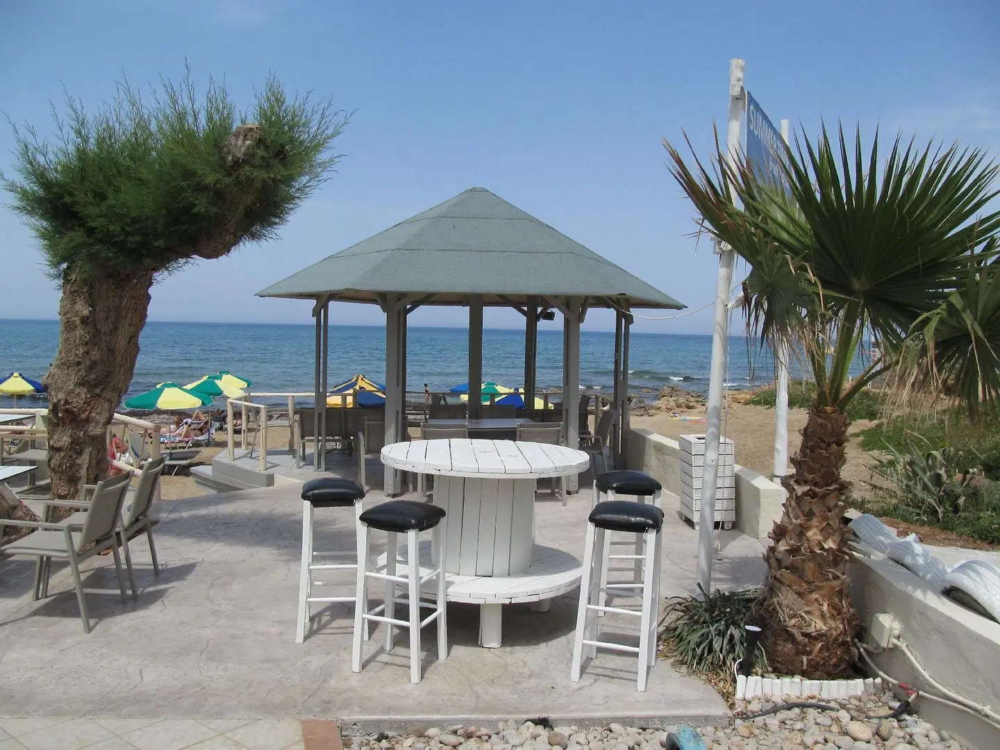 Malliotakis Beach Hotel Terrasse