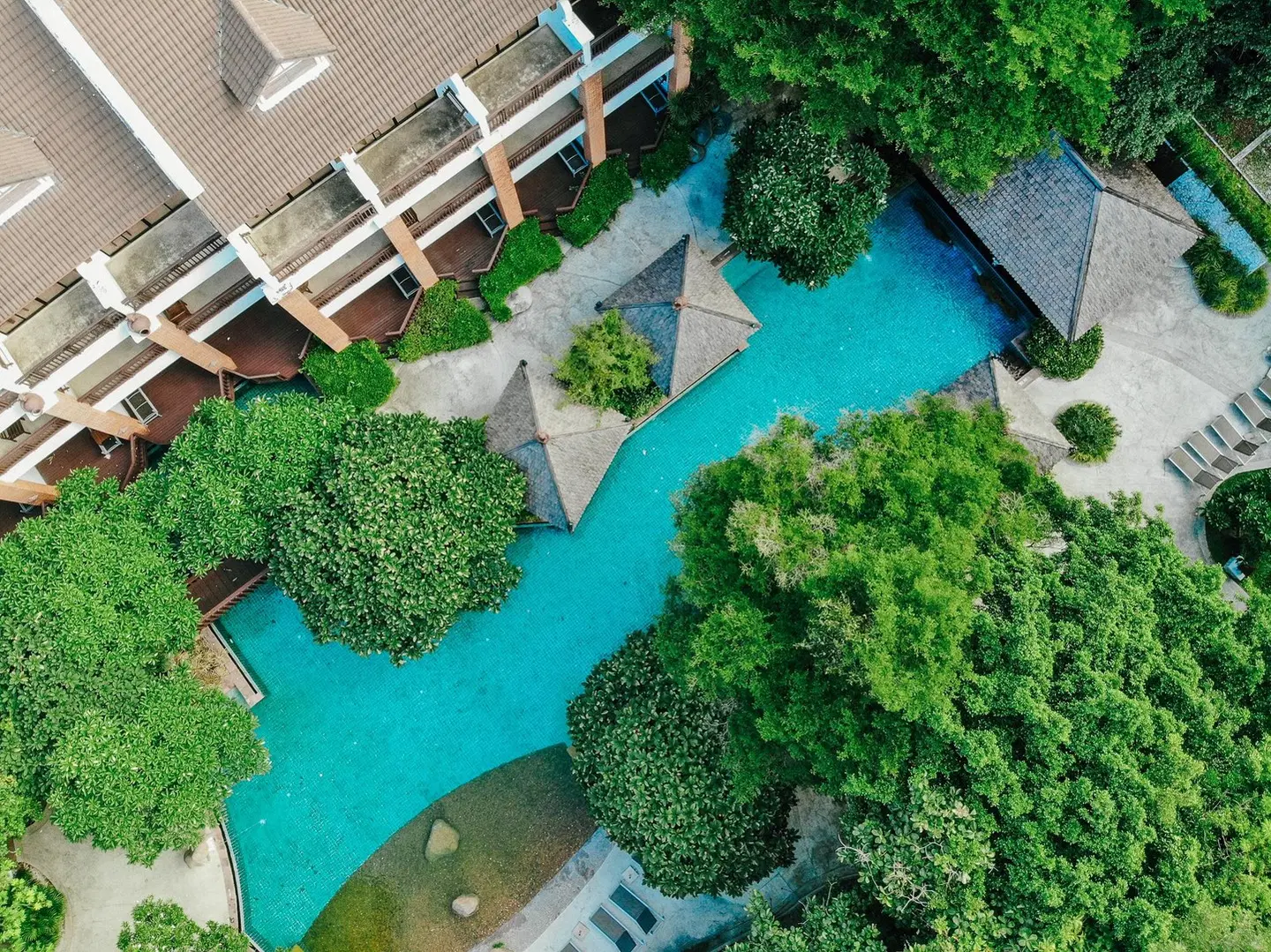 Woodlands Resort EXTERIOR