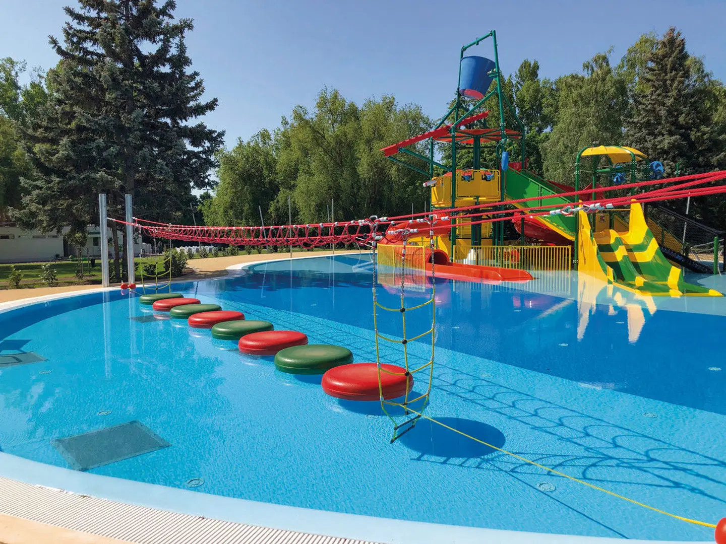 Danubius Hotel Marina OUTDOOR_POOL