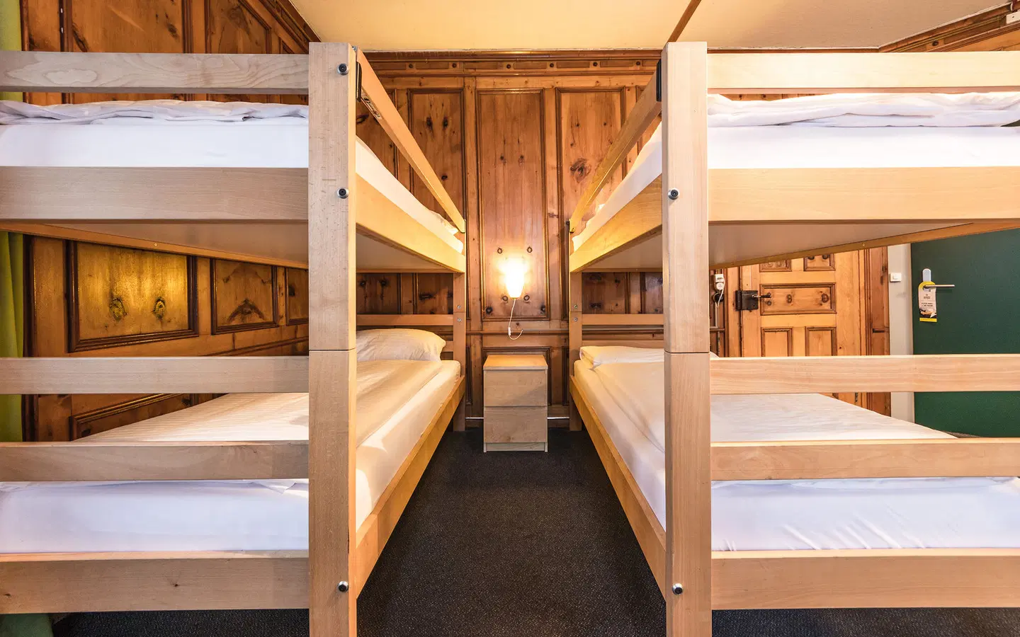 Hotel Montana ROOM_EXAMPLE
