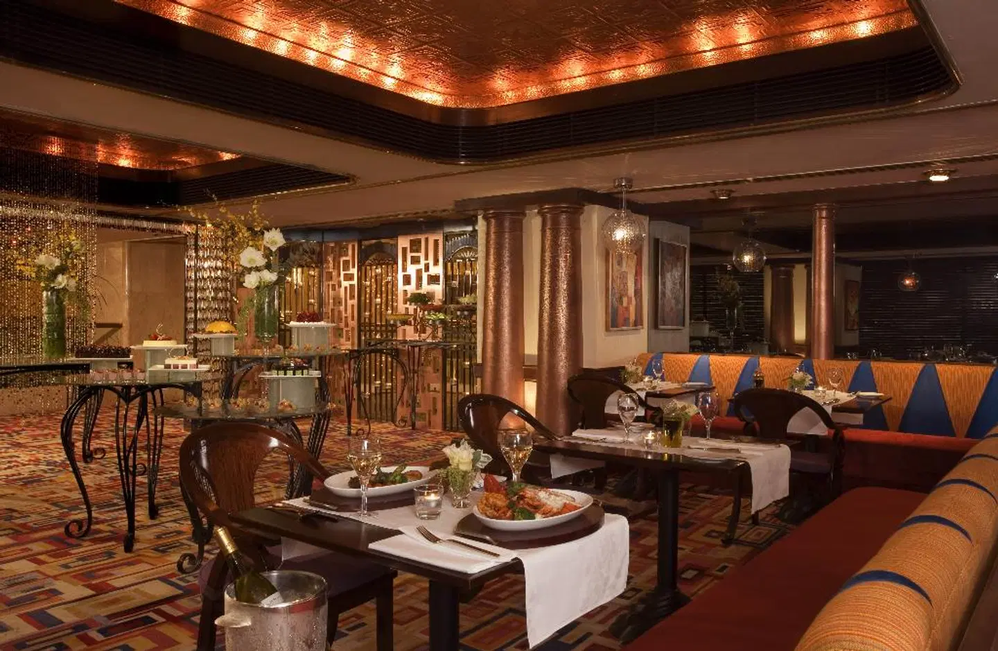 Regal Kowloon Hotel Restaurant