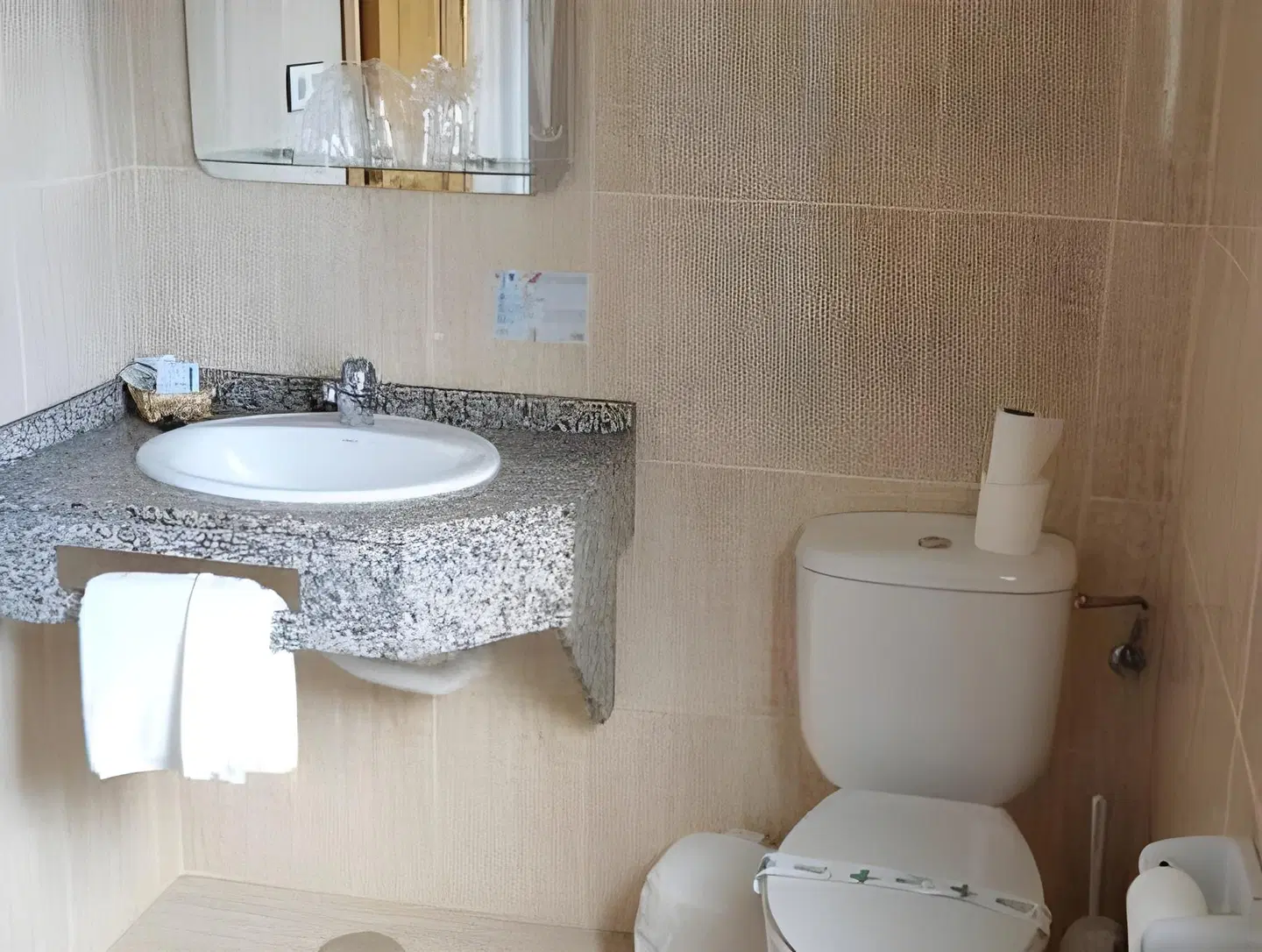 Hotel Trabuco Badezimmer