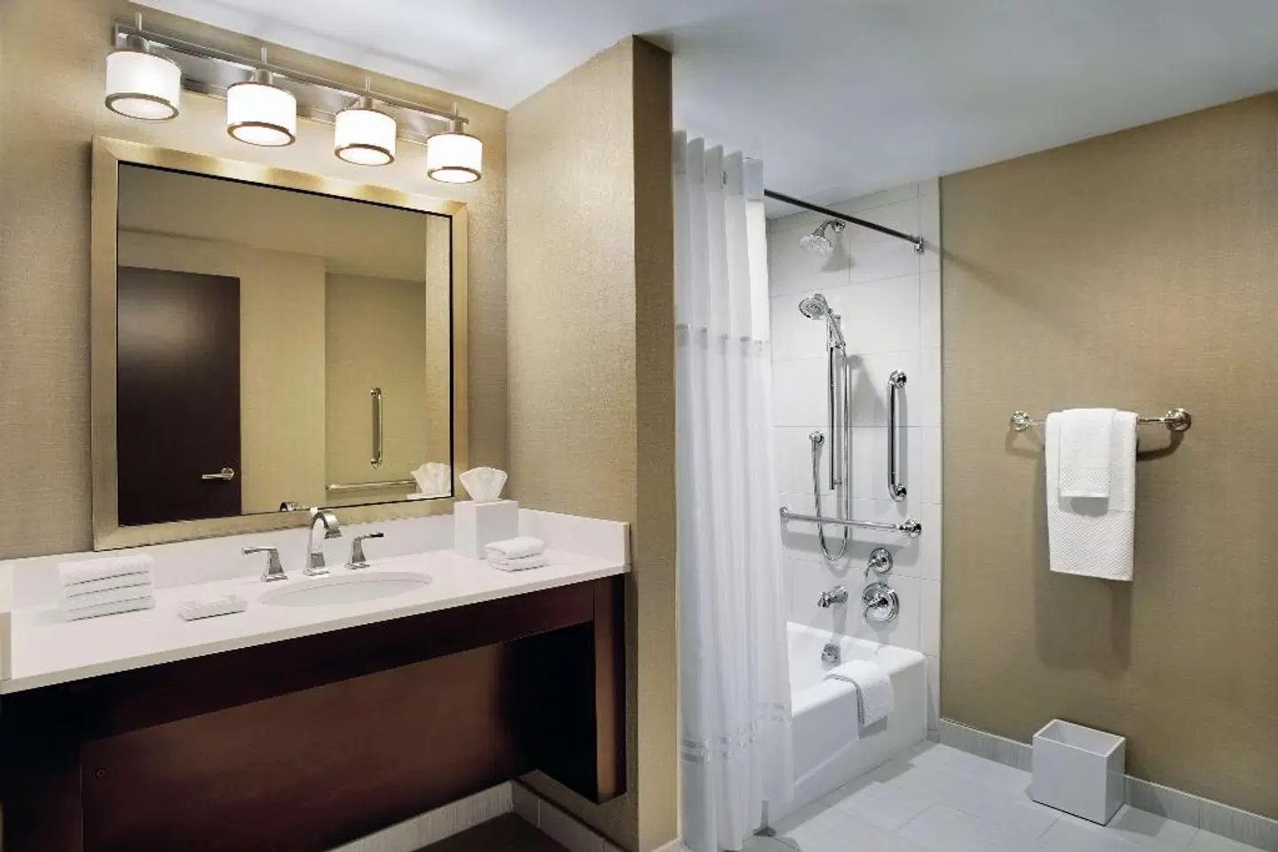 Hilton Chicago Badezimmer