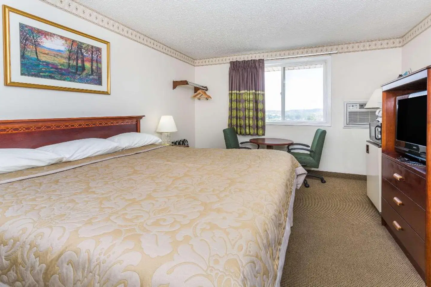 Super 8 by Wyndham Colorado Springs/Chestnut Street ROOM_EXAMPLE