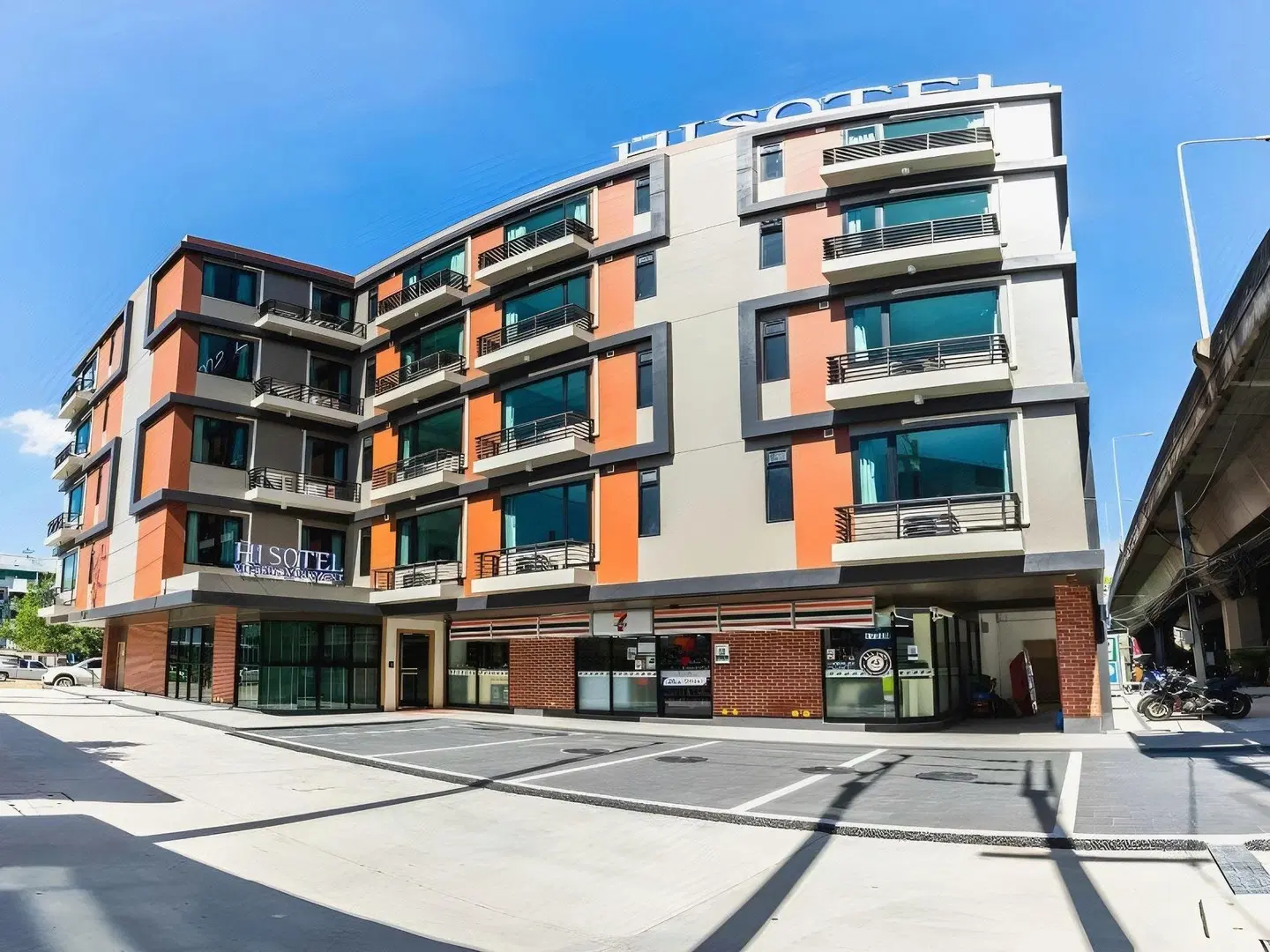 Hi Sotel EXTERIOR