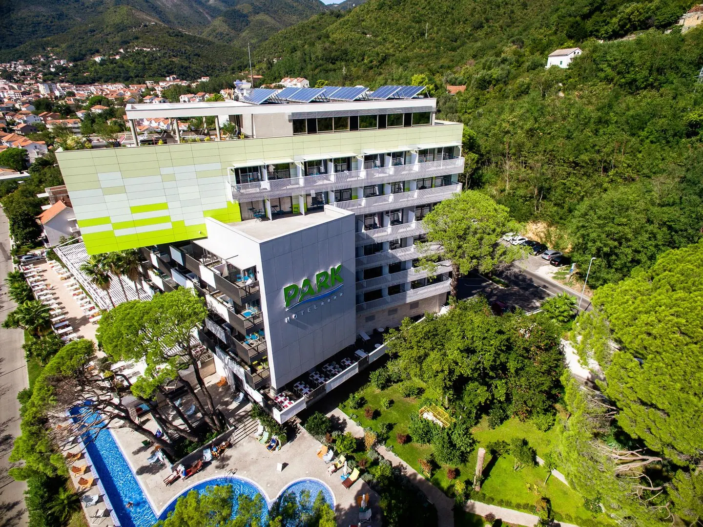 Carine Hotel Park EXTERIOR