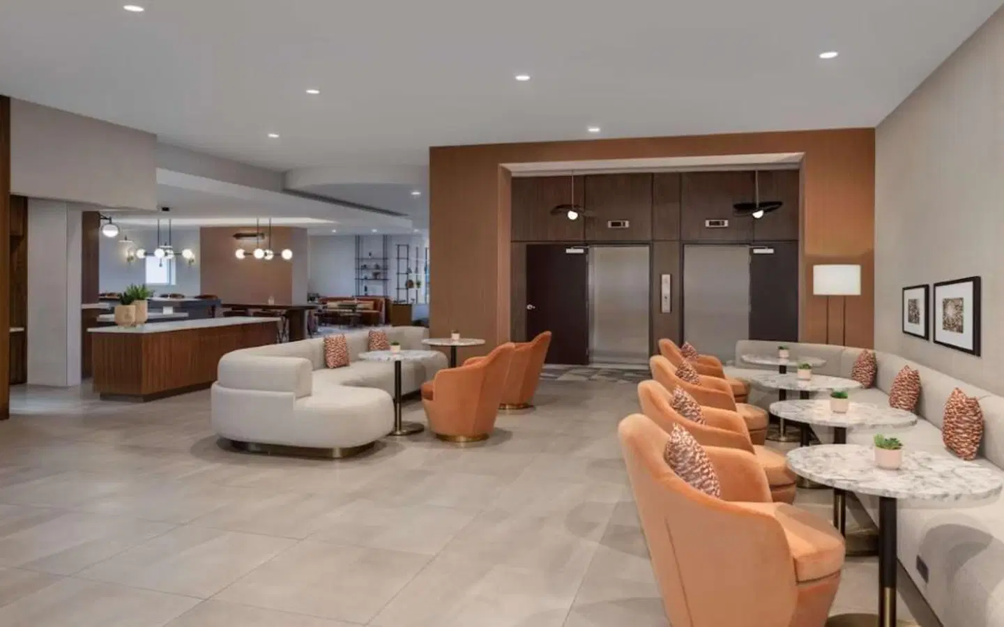 DoubleTree by Hilton Las Vegas East Flamingo Bar