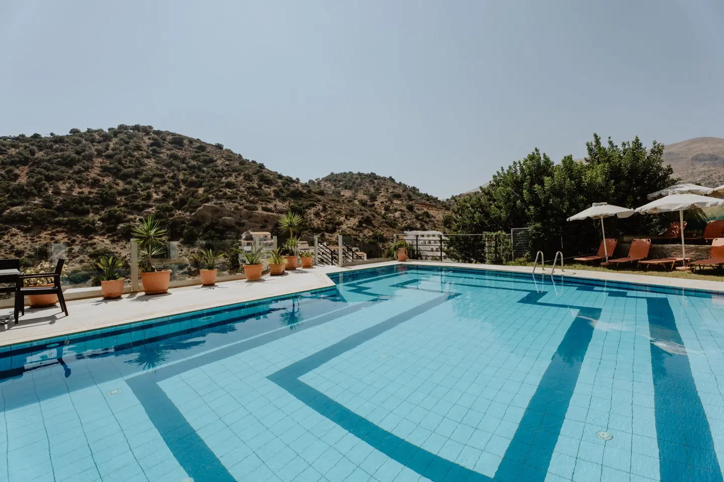 Petra Hotel OUTDOOR_POOL