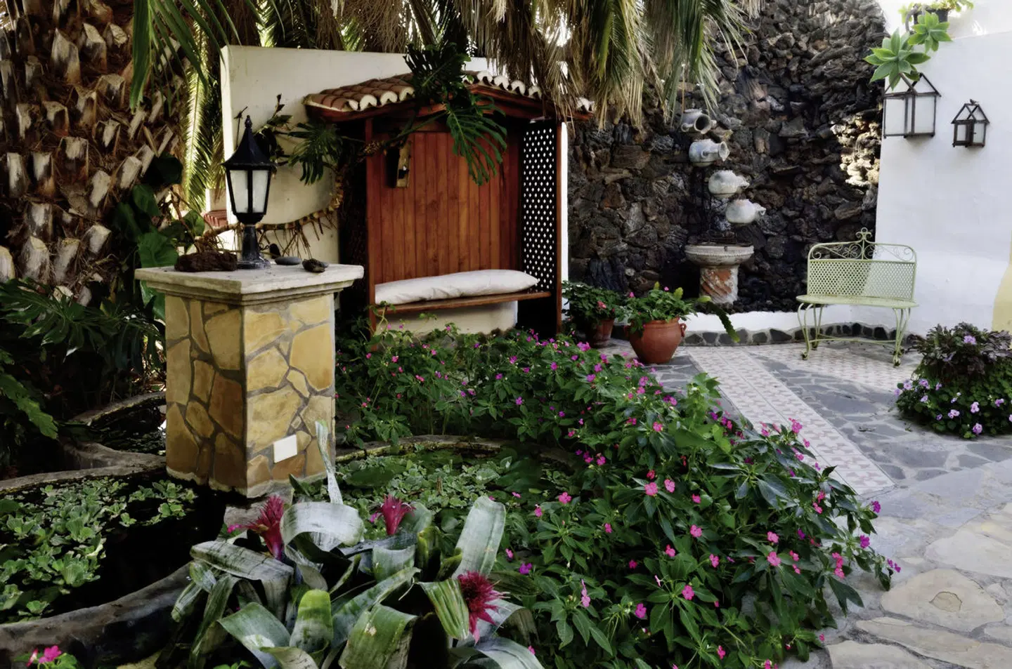 Villa Mari GARDEN
