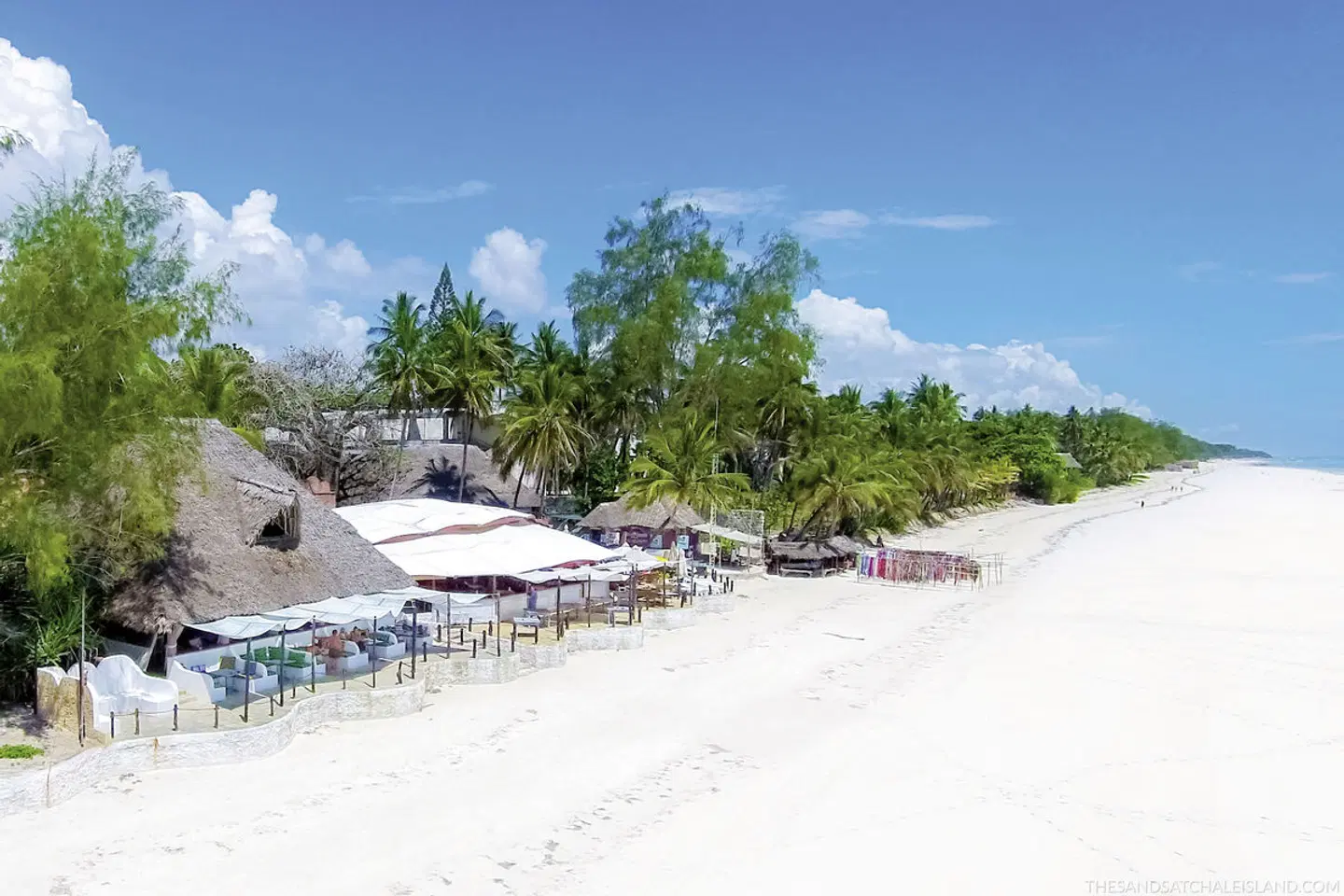 Nomad Beach Resort Strand