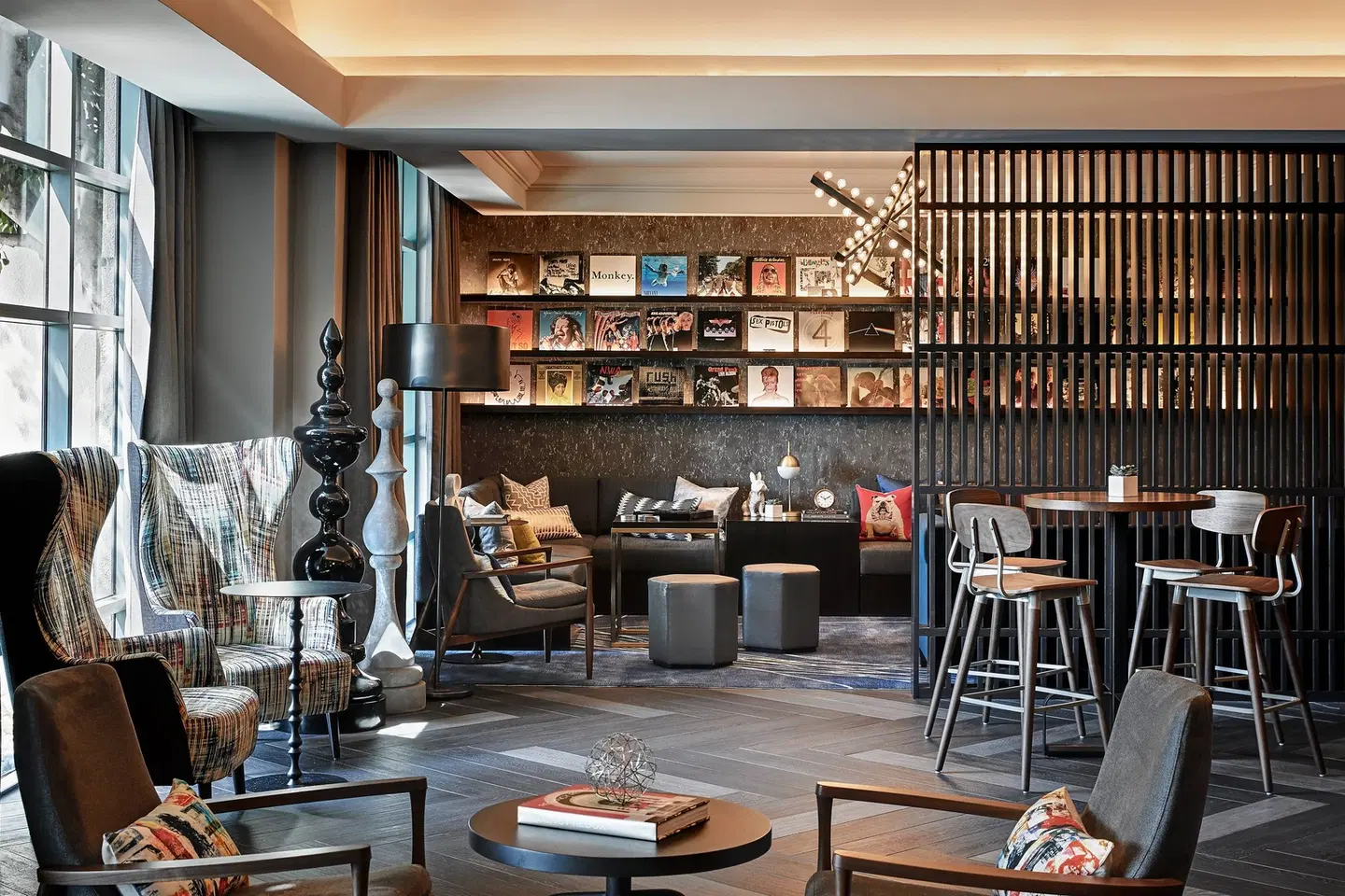 Renaissance Los Angeles Airport Hotel Bar