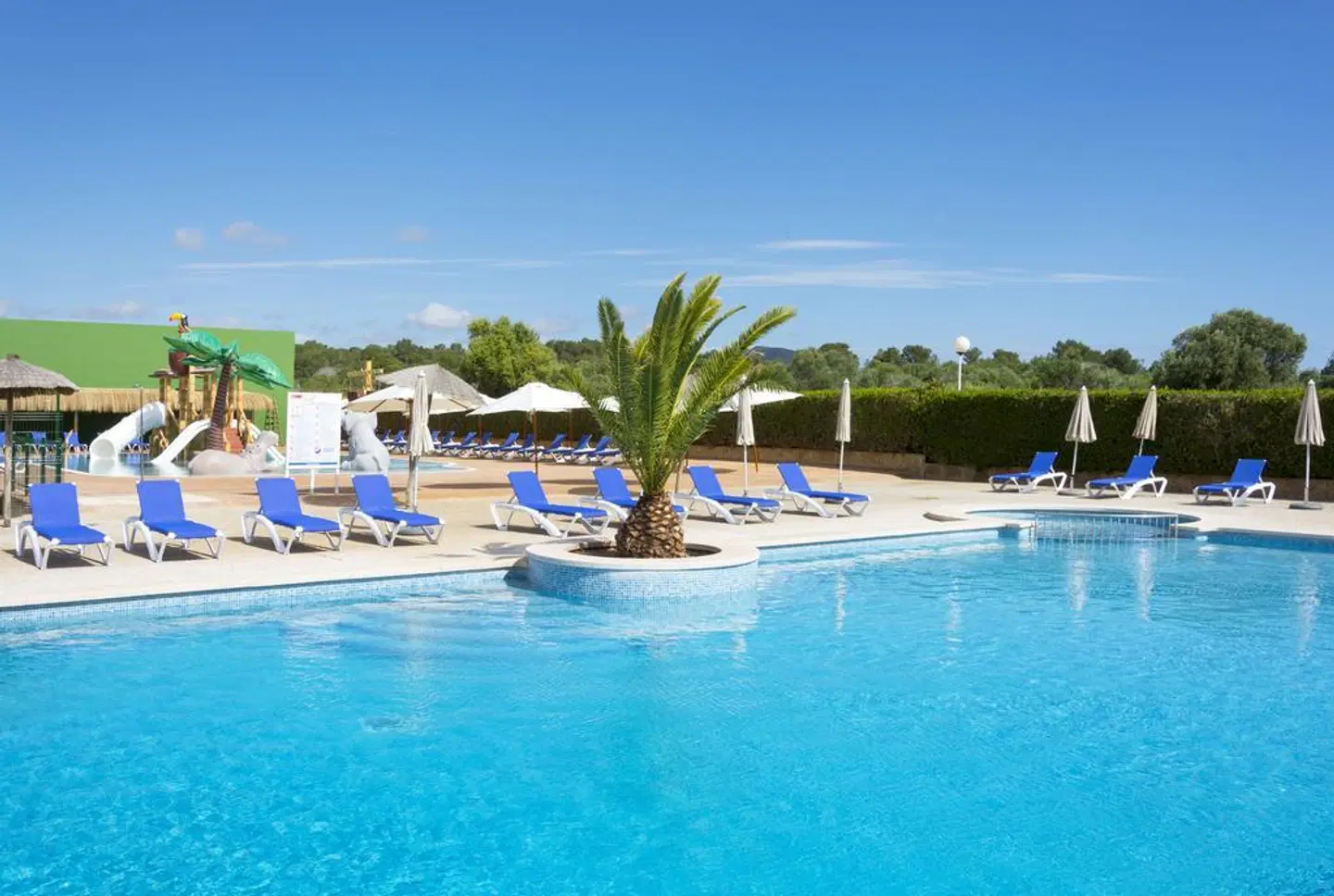 HSM Canarios Park OUTDOOR_POOL