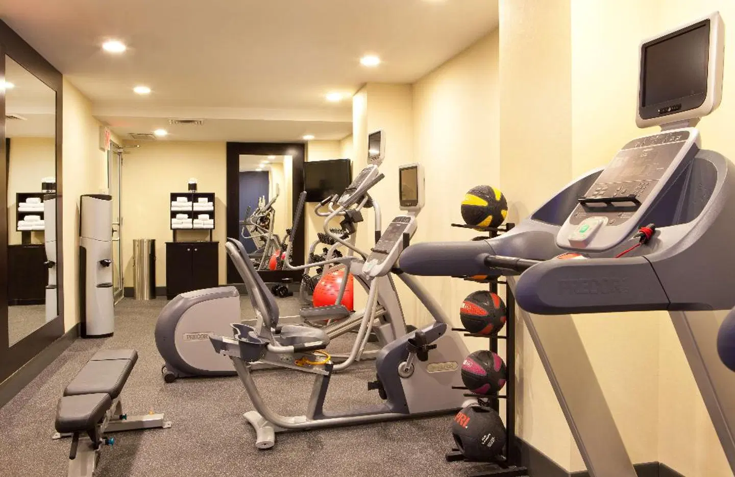Hampton Inn Manhattan-35th St/Empire State Bldg SPORTS_AND_LEISURE