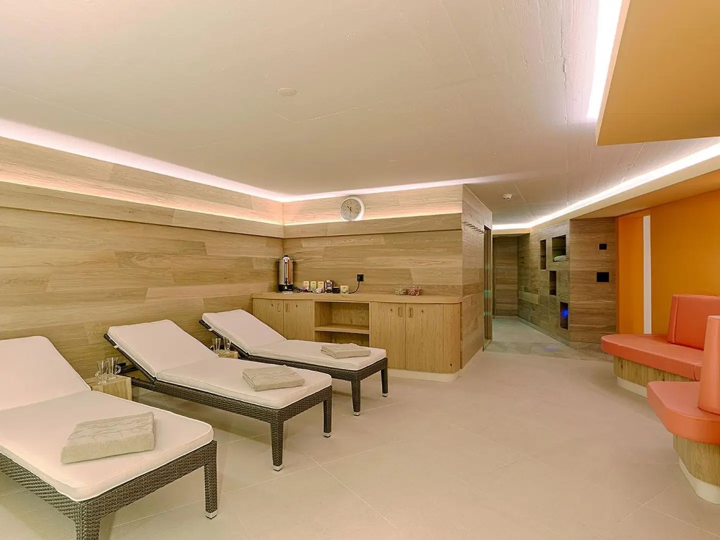 Cervo Sils HEALTH_BEAUTY