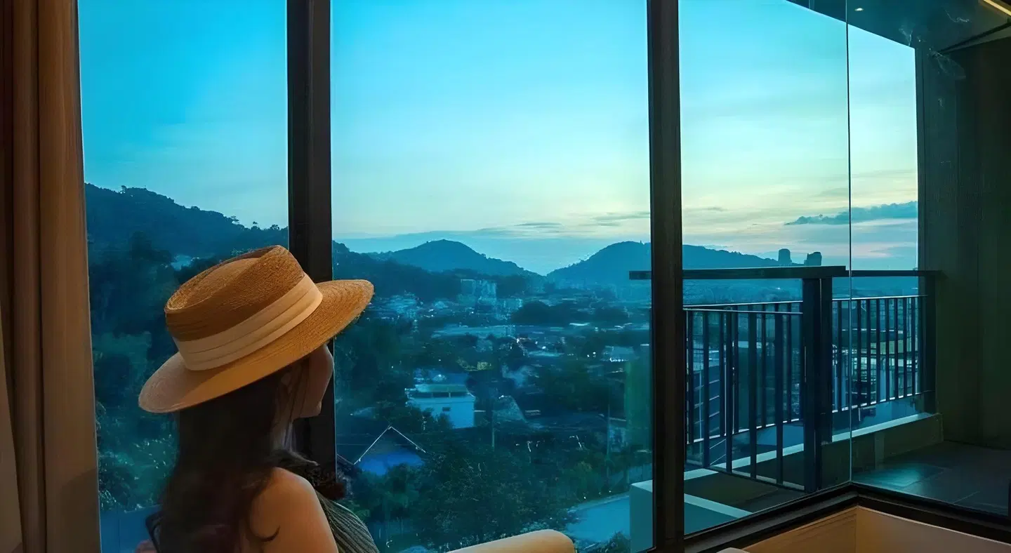 Skyview Resort Phuket Patong Beach Terrasse