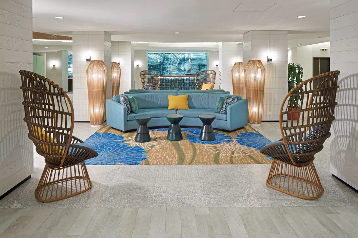 Outrigger Waikiki Beachcomber LOUNGE_LOBBY