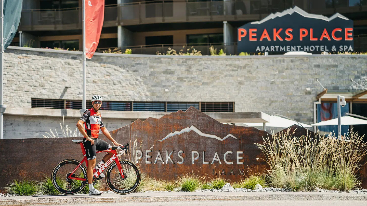 Peaks Place EXTERIOR