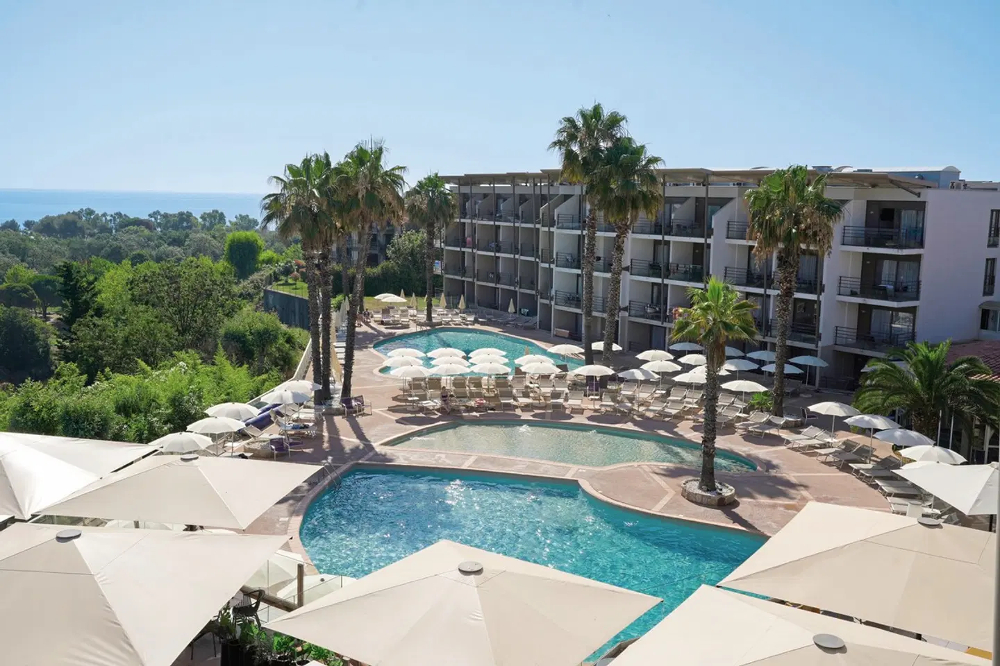 Thalazur Antibes OUTDOOR_POOL