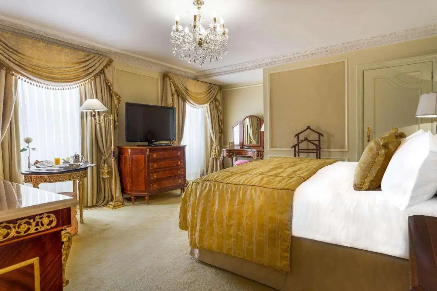 Bentley London ROOM_EXAMPLE