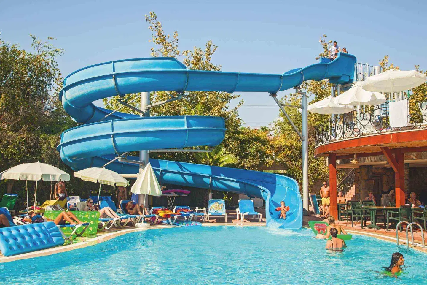 Dosi OUTDOOR_POOL