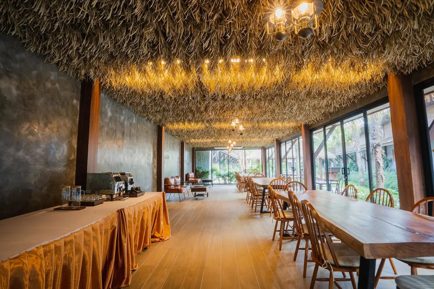 Malabar  Pool Villa Phuket Bar