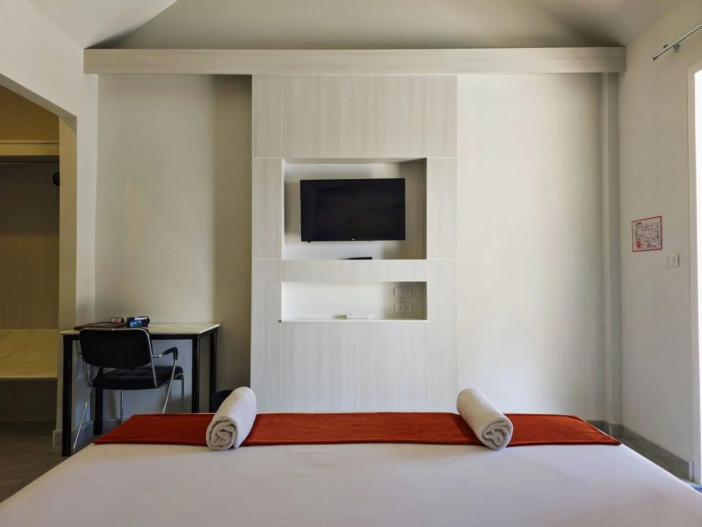 Phuket Airport Hotel ROOM_EXAMPLE