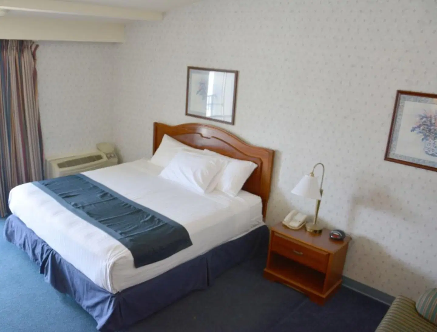 Travelodge by Wyndham Milwaukee ROOM_EXAMPLE