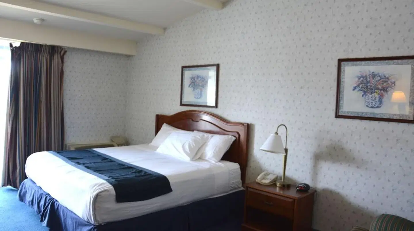 Travelodge by Wyndham Milwaukee ROOM_EXAMPLE