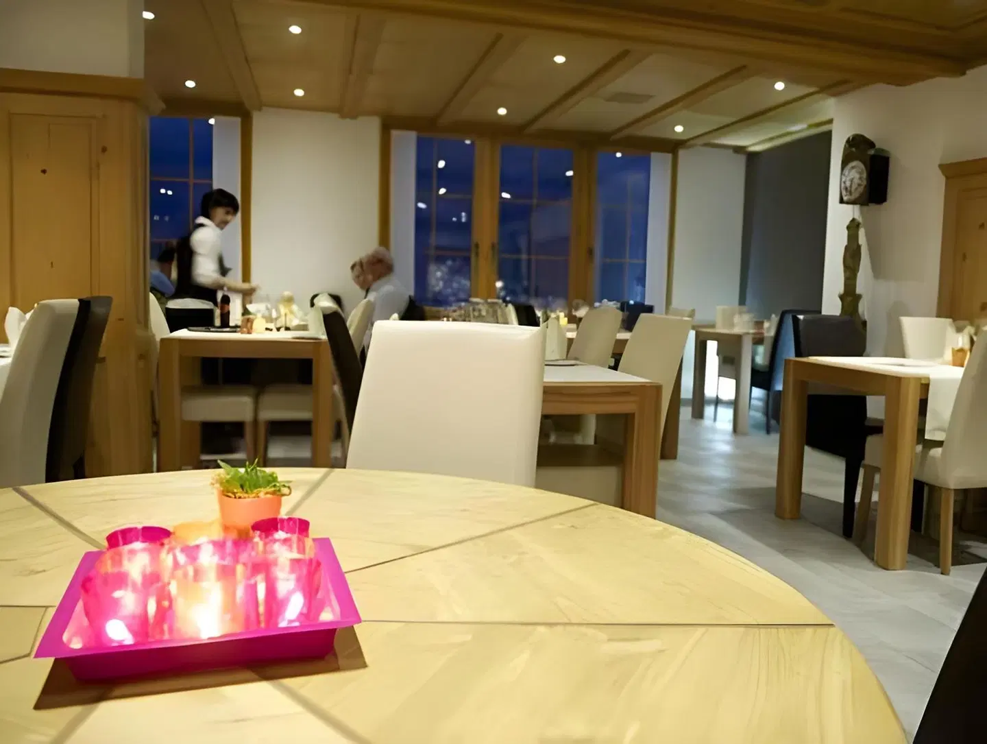 Chesa Restaurant