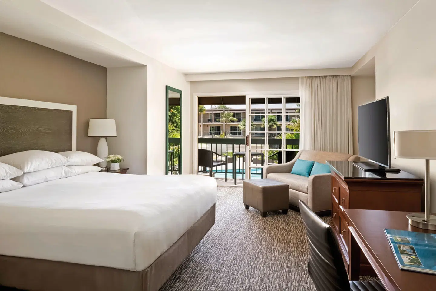 Hyatt Regency Newport Beach ROOM_EXAMPLE