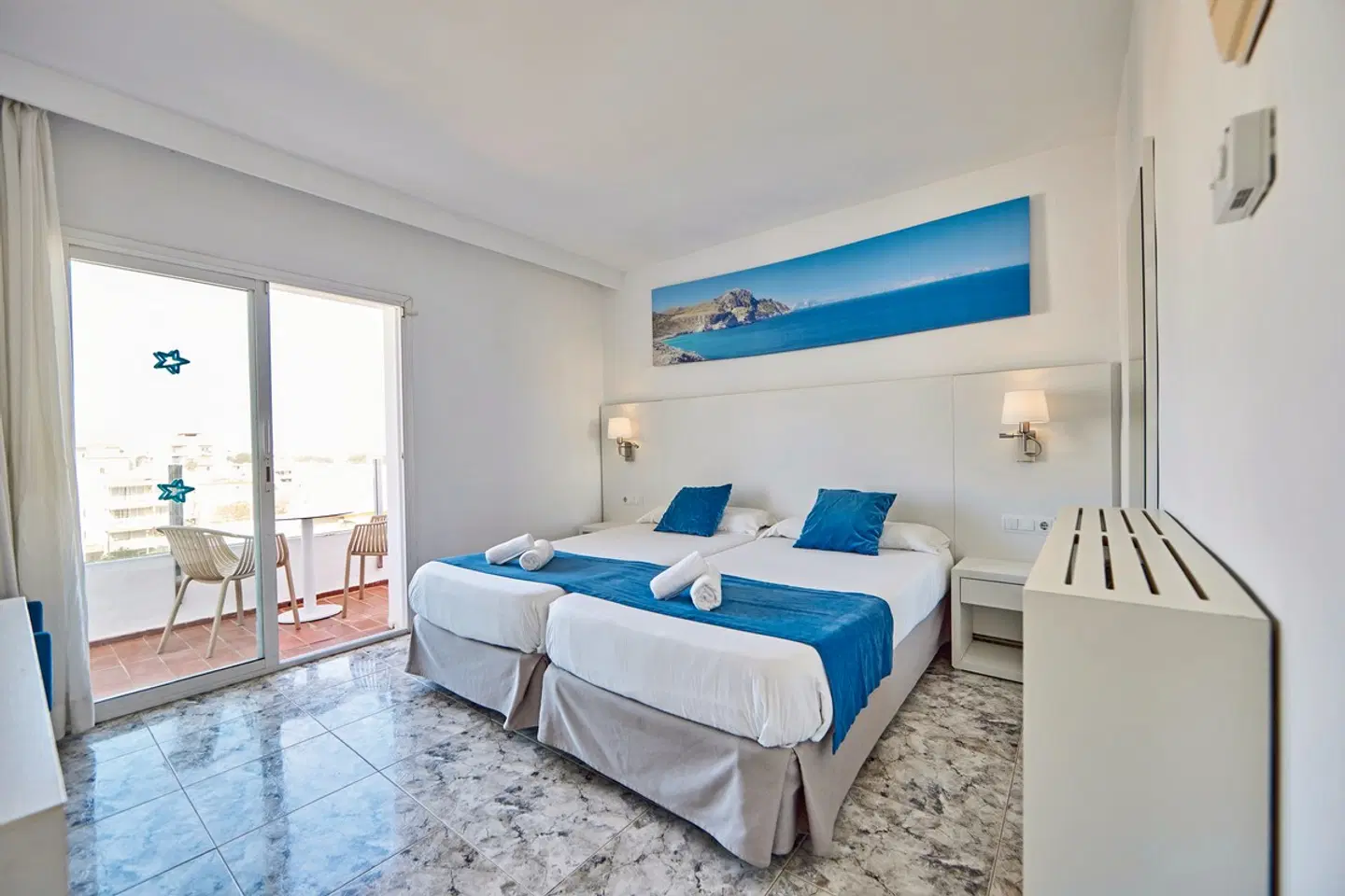 Ilusion Calma ROOM_EXAMPLE