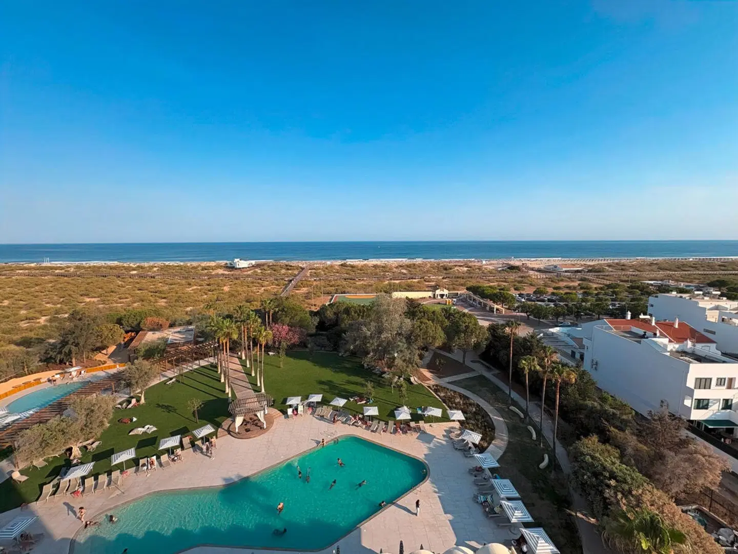 Ozadi Altura Beach Resort Strand