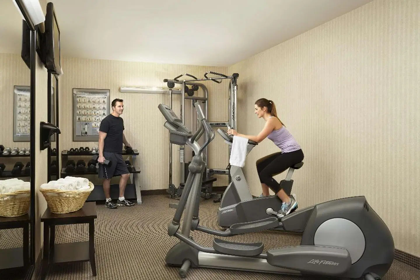 Acclaim Hotel Calgary Airport SPORTS_AND_LEISURE