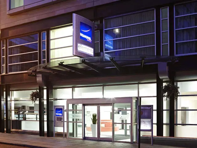 Novotel Glasgow Centre Hotel EXTERIOR