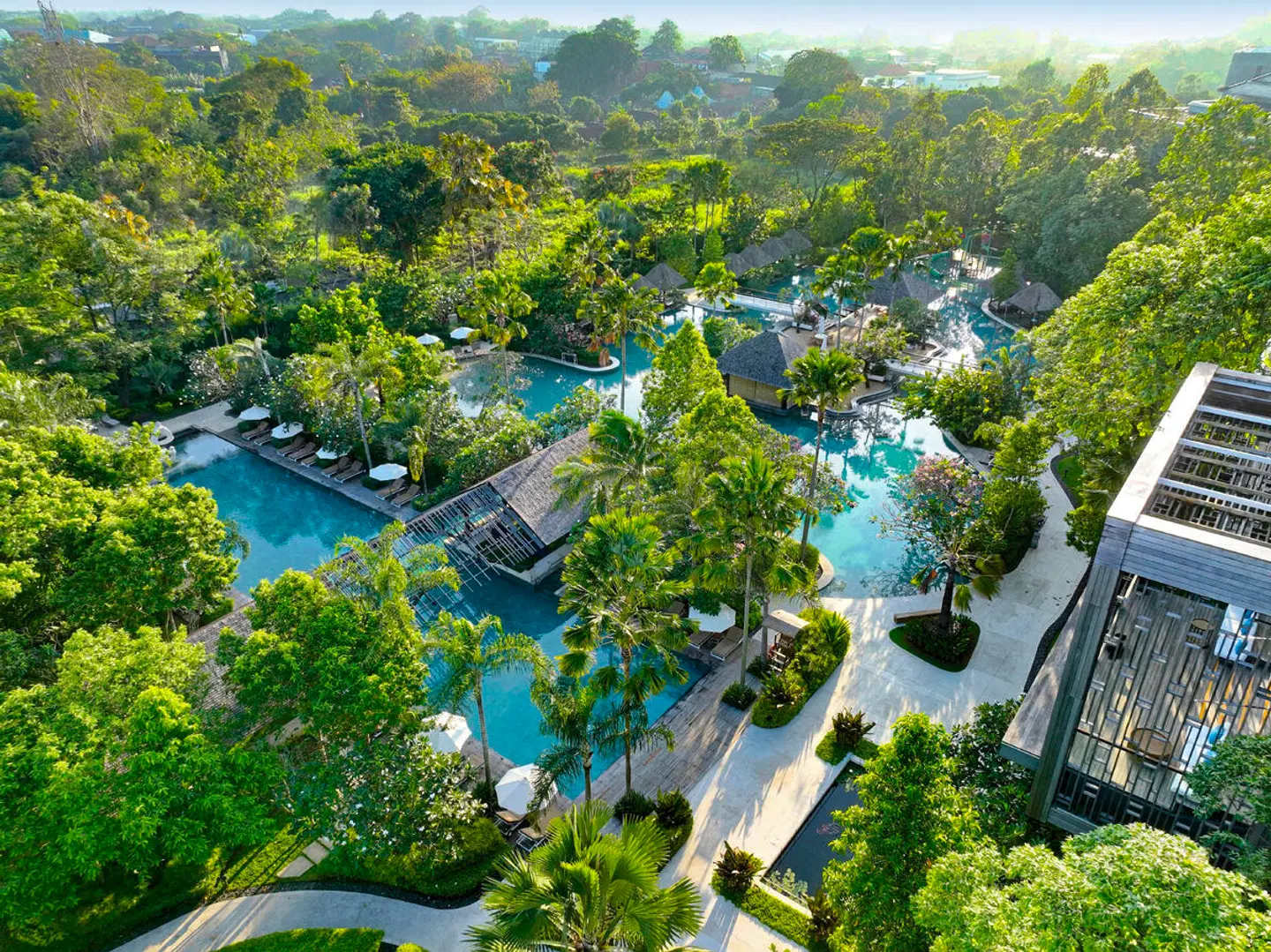 Mövenpick Resort & Spa Jimbaran Bali LANDSCAPE