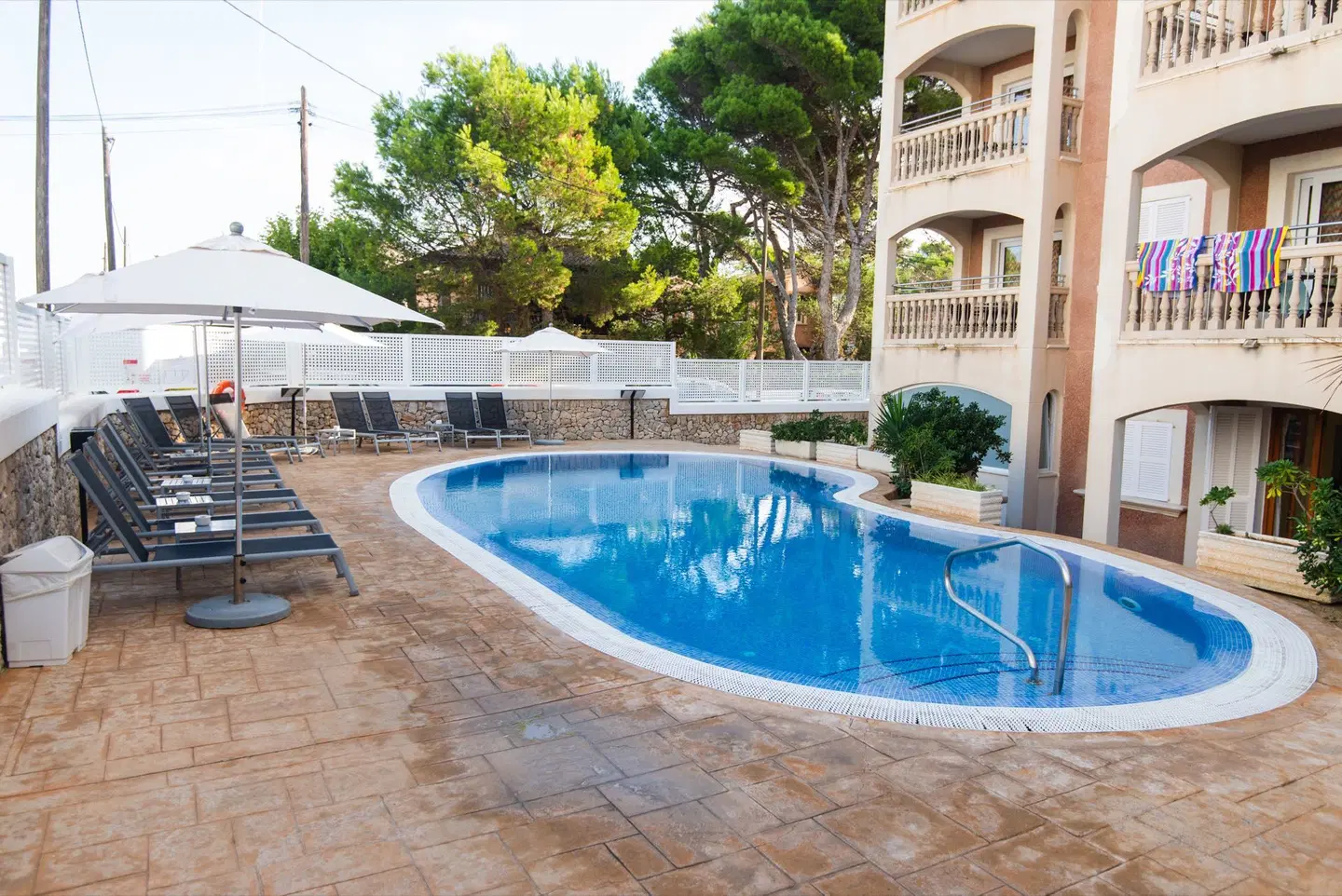 Quijote Park OUTDOOR_POOL