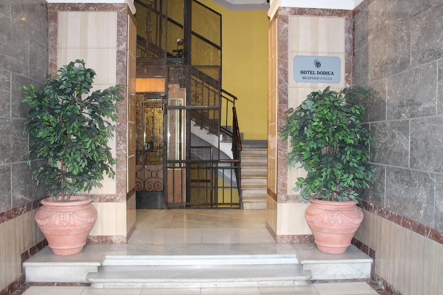 Dorica EXTERIOR